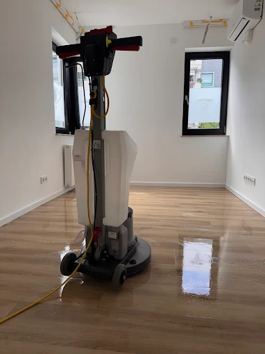 Sauberer Boden nach der Reinigung durch Cleanfeld in Langenfeld